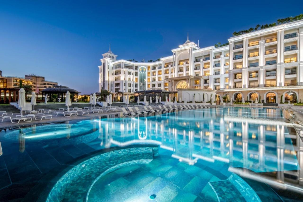 Merit Royal Diamond Hotel & Spa Karavas  외부 사진