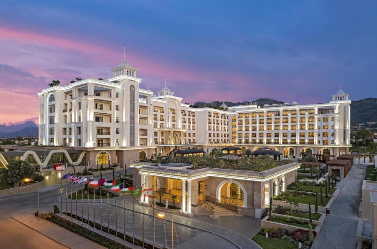 Merit Royal Diamond Hotel & Spa Karavas  외부 사진